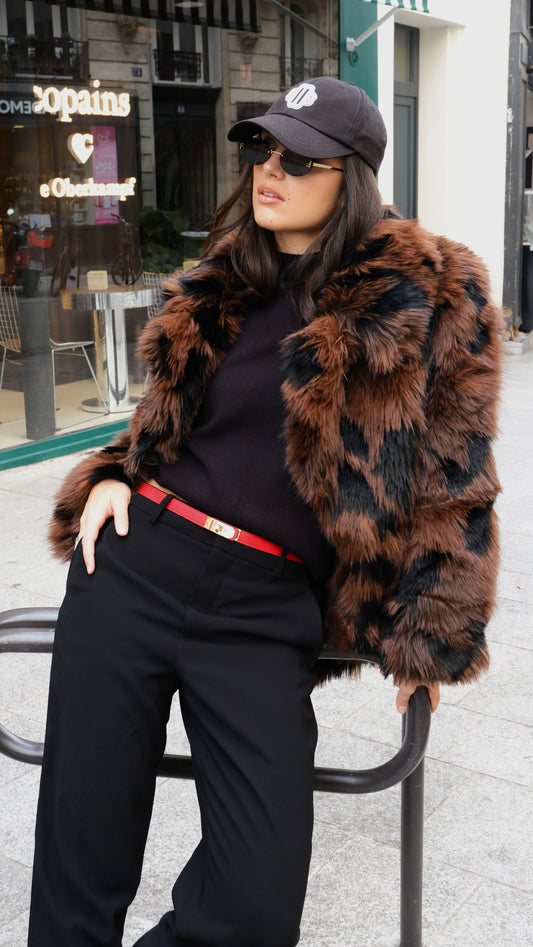 Fourrure Vegan marron tacheté noir